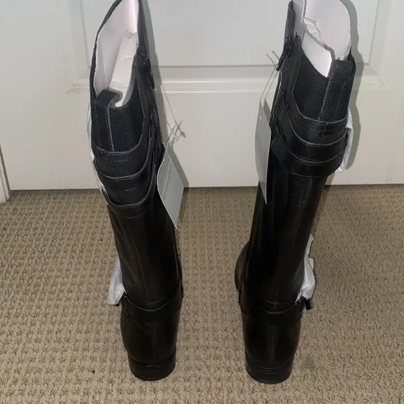 Naturalizer Black Leather Boots 6 - Picture 6 of 6